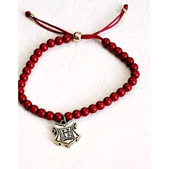 Harry Potter Gryffindor Bracelet Jewelry Lot 4 Charm Bracelet Licensed - Picture 4 of 6